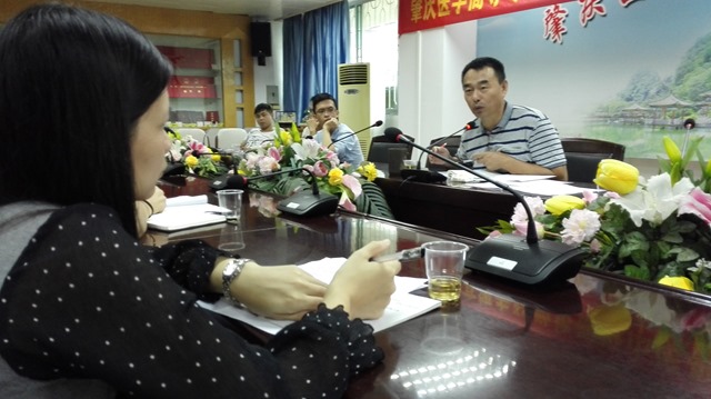 李庆奇副董事长在会上总结 李庆奇副董事长在会上总结